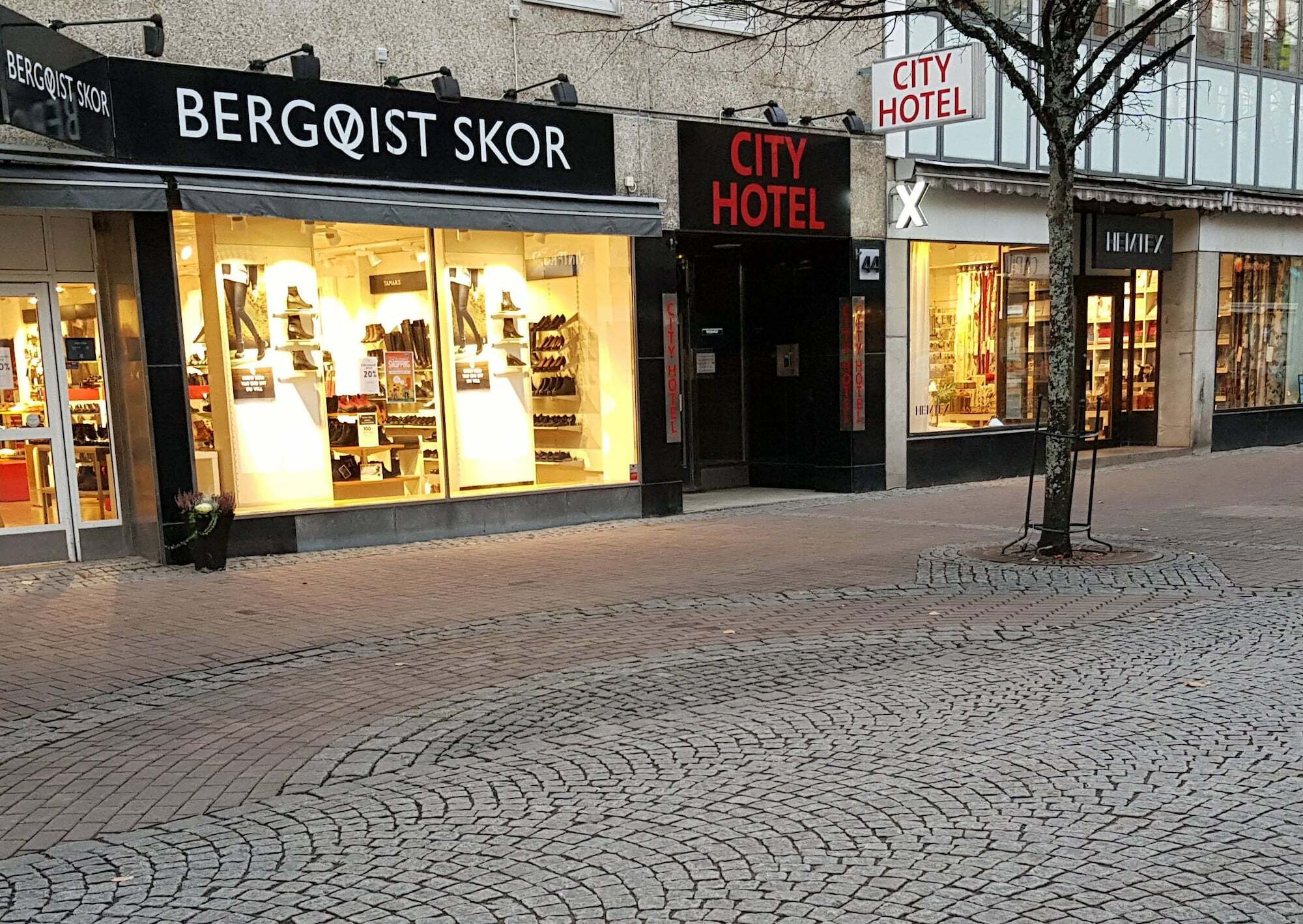 City Hotel Kristinehamn Zewnętrze zdjęcie